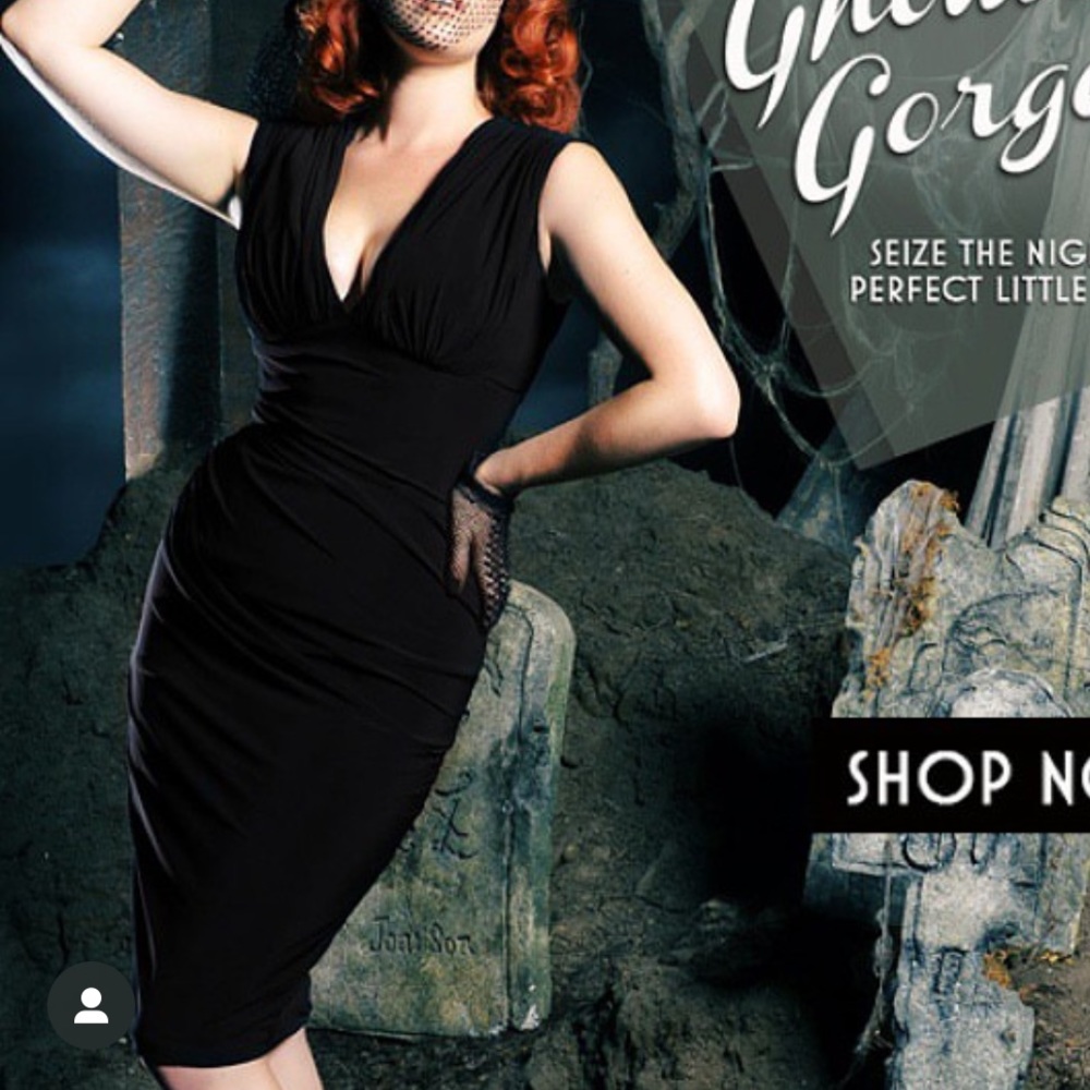 Black pinup girl Gia dress